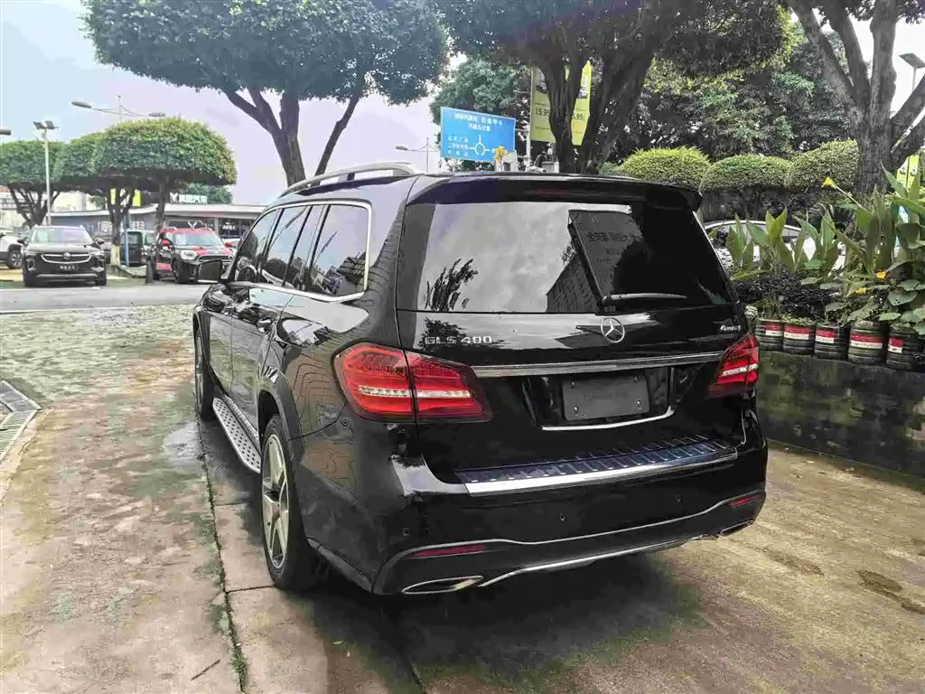 Mercedes-Benz GLS 2018