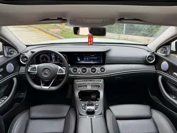 Mercedes-Benz E-Class 2018