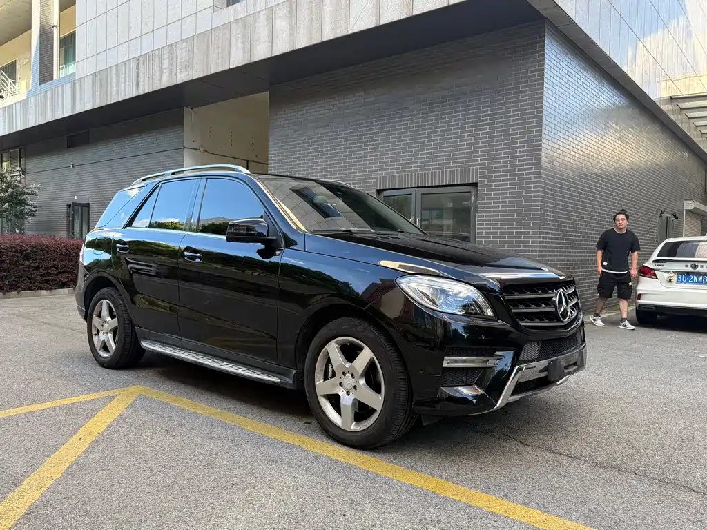 Mercedes-Benz M-Class 2015 — фото 3