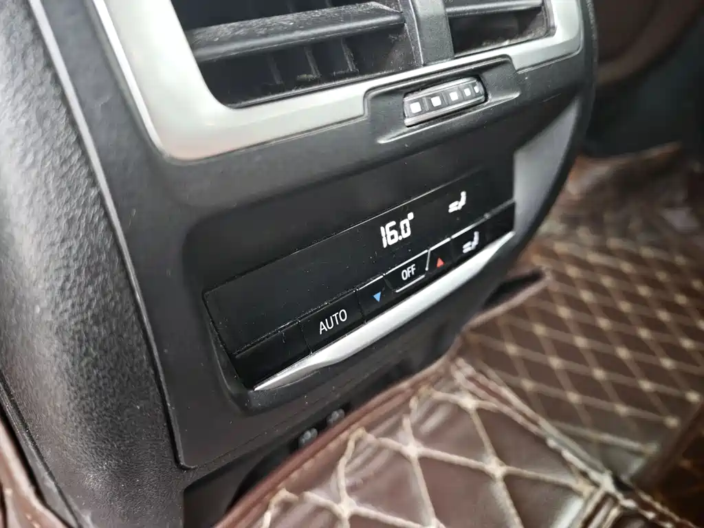 BMW X3 2022 — фото 11