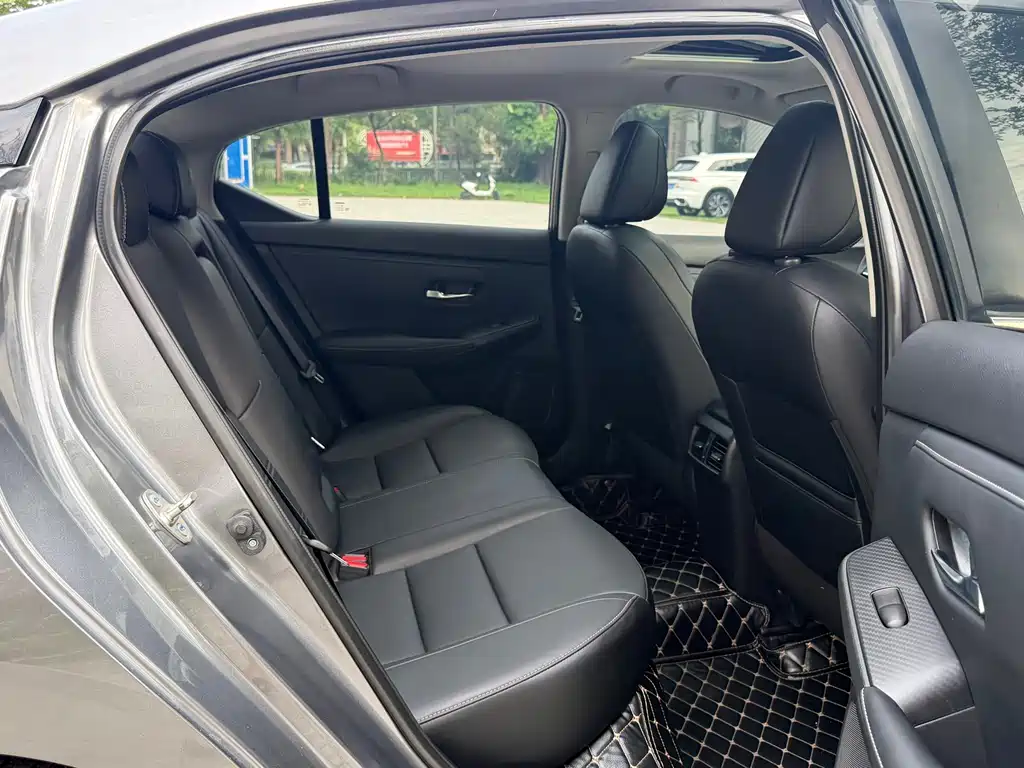 Nissan Sylphy 2020 — фото 12