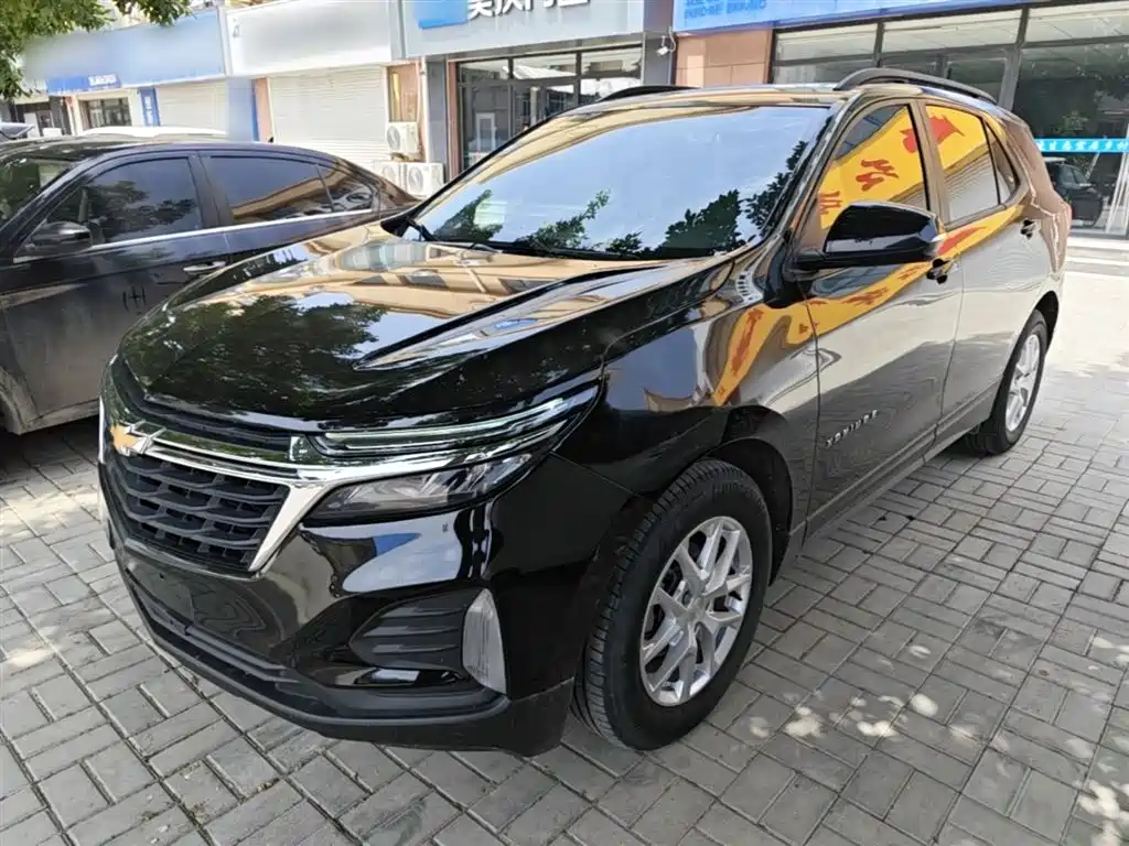 Chevrolet Equinox 2021 — фото 1