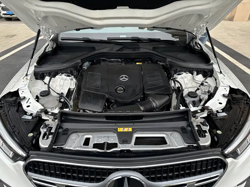 Mercedes-Benz GLC 2023 — фото 14