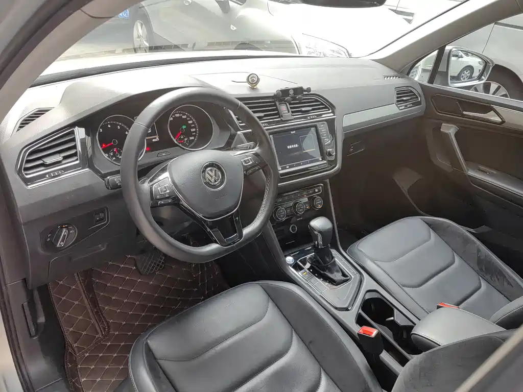 Volkswagen Tiguan L 2017