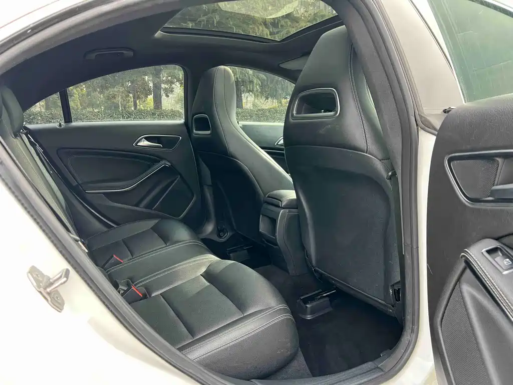 Mercedes-Benz CLA 2018 — фото 12