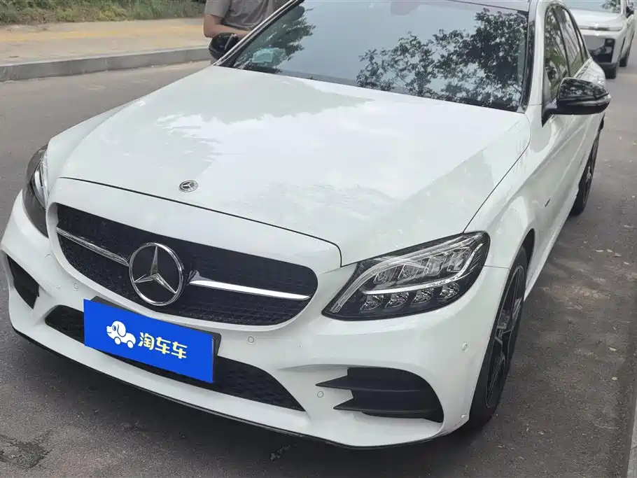 Mercedes-Benz C-Class 2022