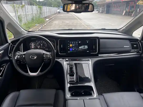GAC Trumpchi M8 2021