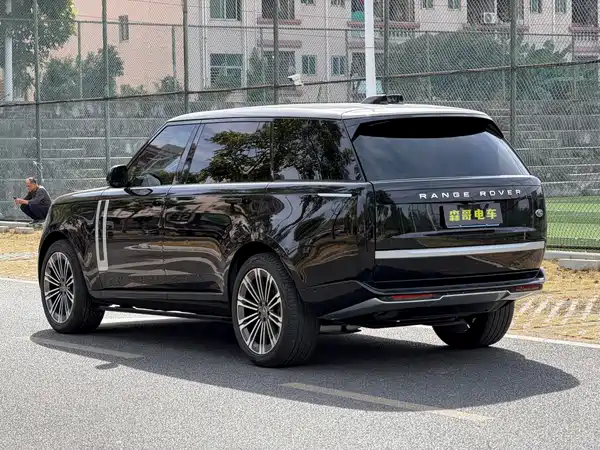 Land Rover Range Rover 2024
