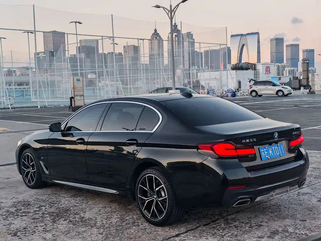 BMW 5 Series 2024