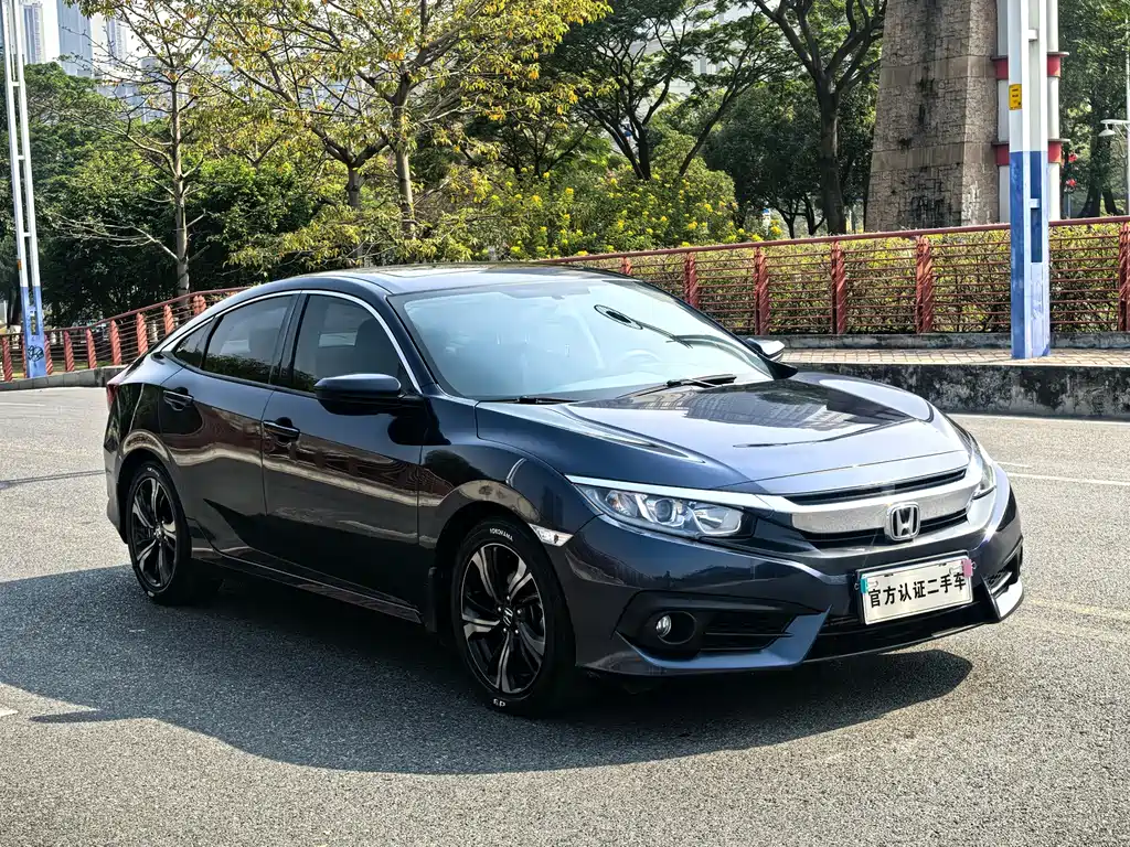 Honda Civic 2016 — фото 3
