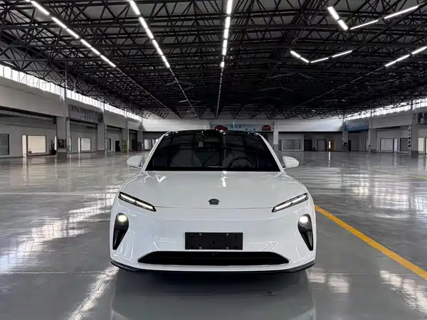 NIO ET5 2023