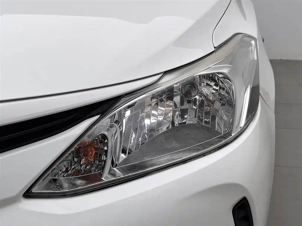 Toyota Vios 2019 — фото 7