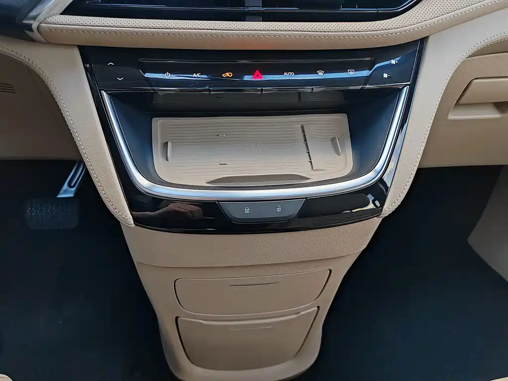Buick GL8 New Energy 2025 — фото 16