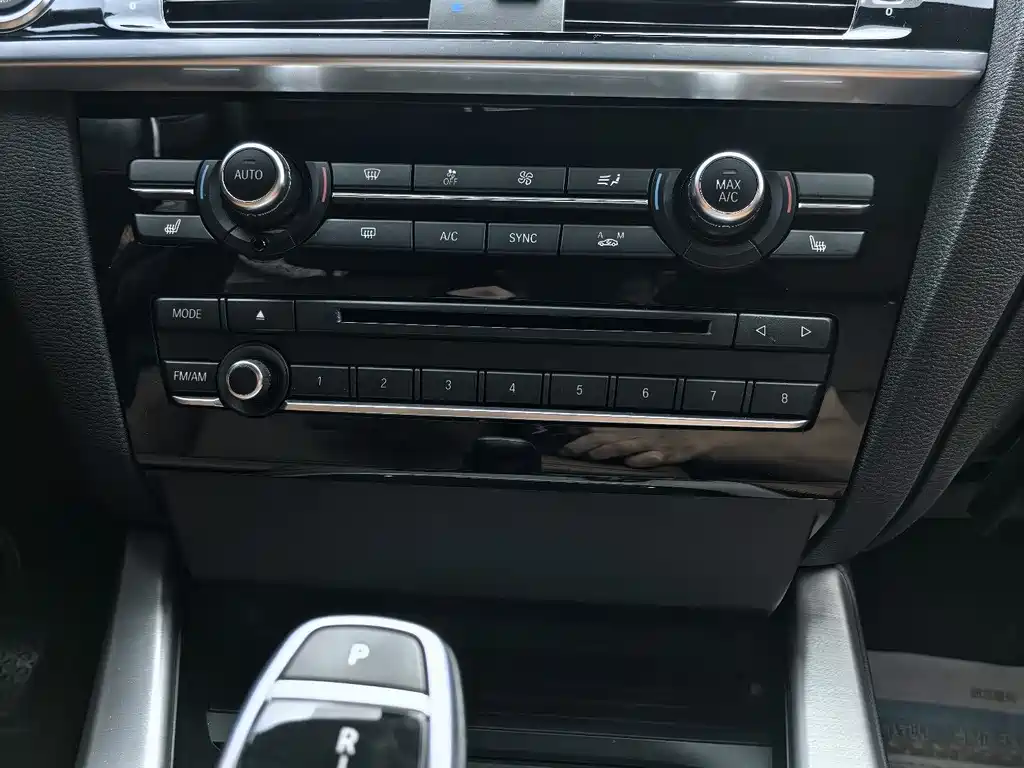 BMW X4 2015 — фото 13