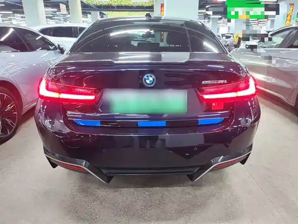 BMW i3 2022
