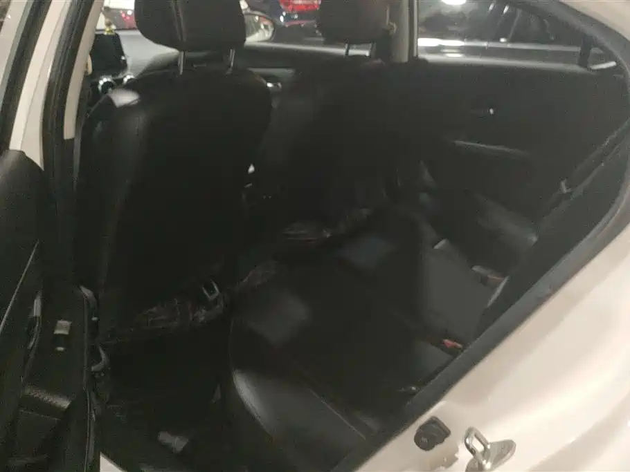 Nissan Sylphy 2019 — фото 10