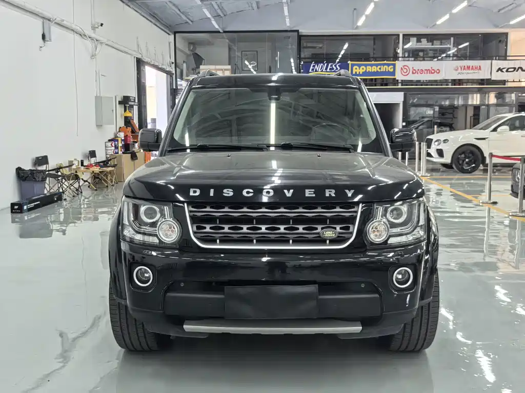 Land Rover Discovery 2010 — фото 2