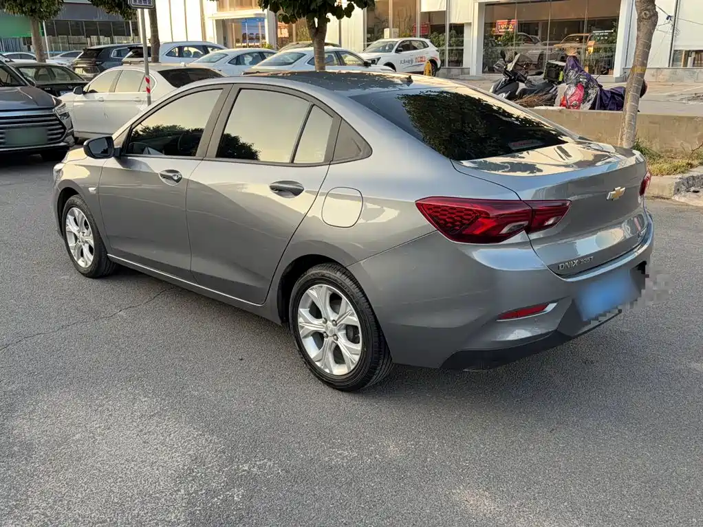 Chevrolet Cavalier 2020 — фото 12