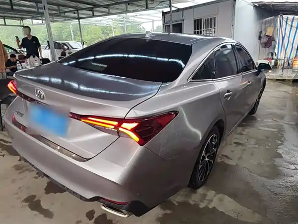 Toyota Avalon 2023