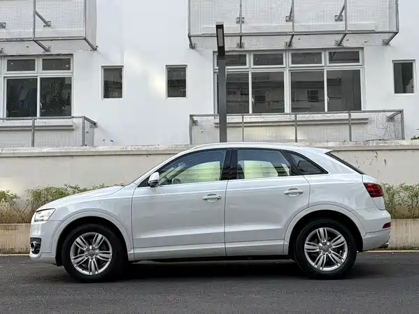 Audi Q3 2014