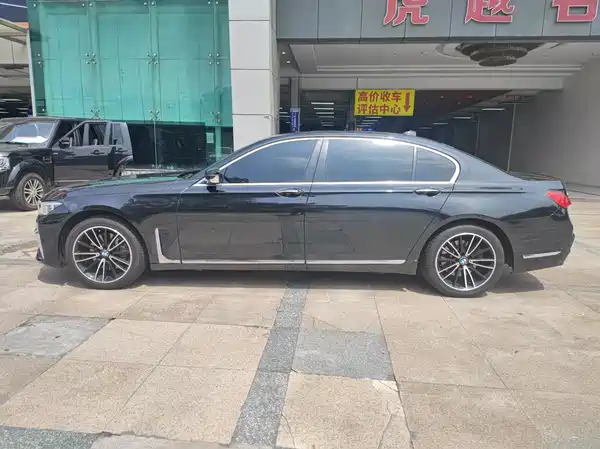 BMW 7 Series 2014