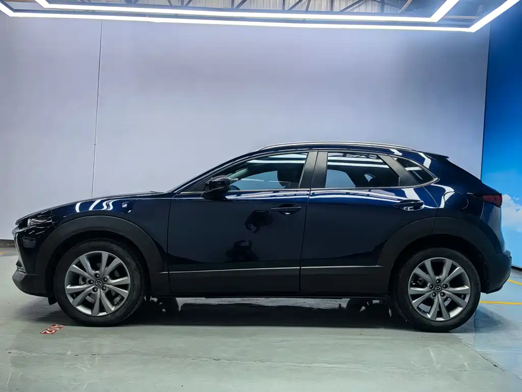 Mazda CX-30 2021 — фото 9