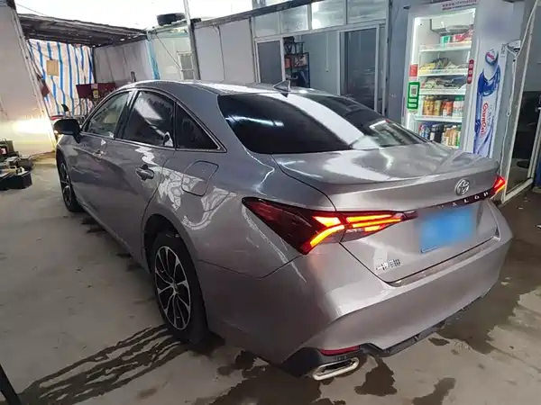Toyota Avalon 2023