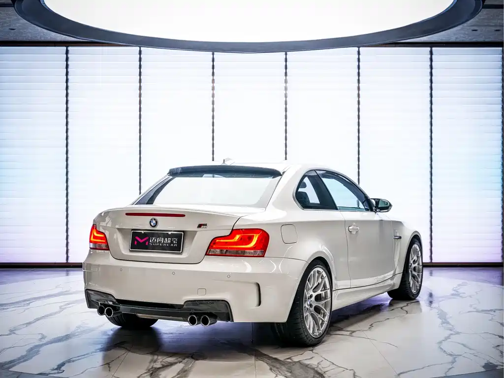 BMW 1 Series M 2012 — фото 4