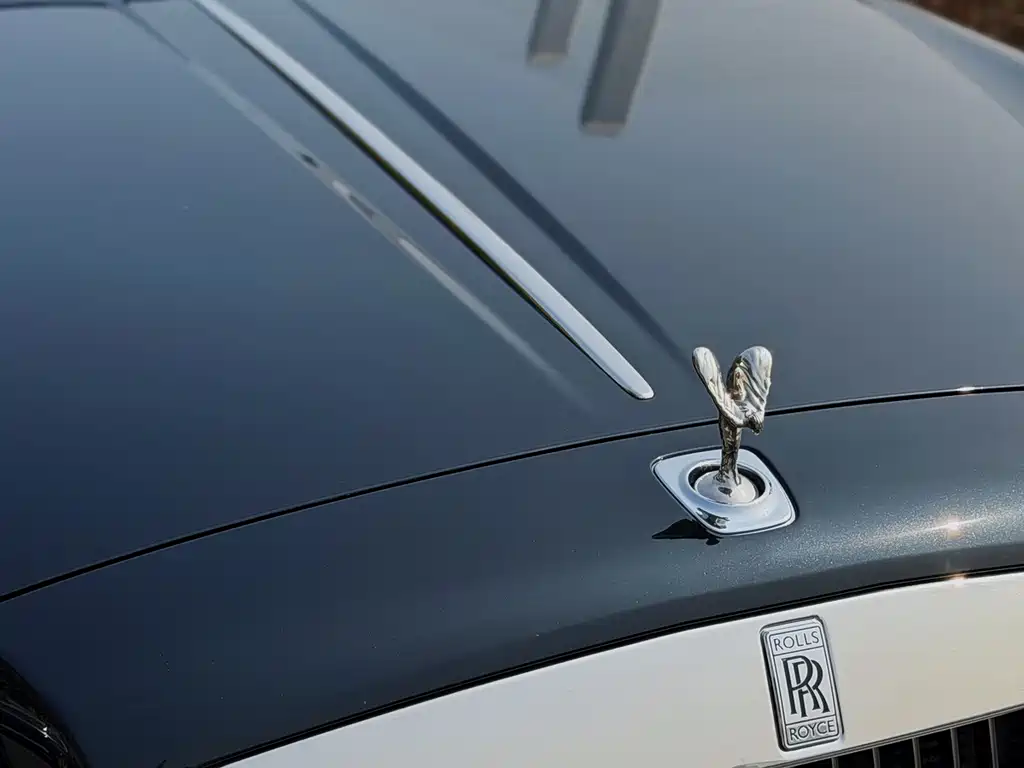 Rolls-Royce Ghost 2016 — фото 11