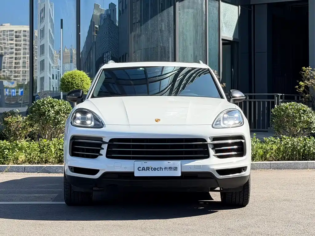 Porsche Cayenne 2020 — фото 2