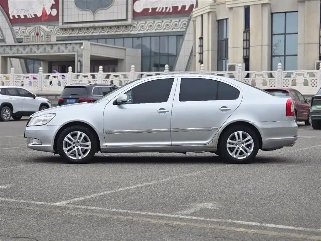 Skoda Octavia 2014