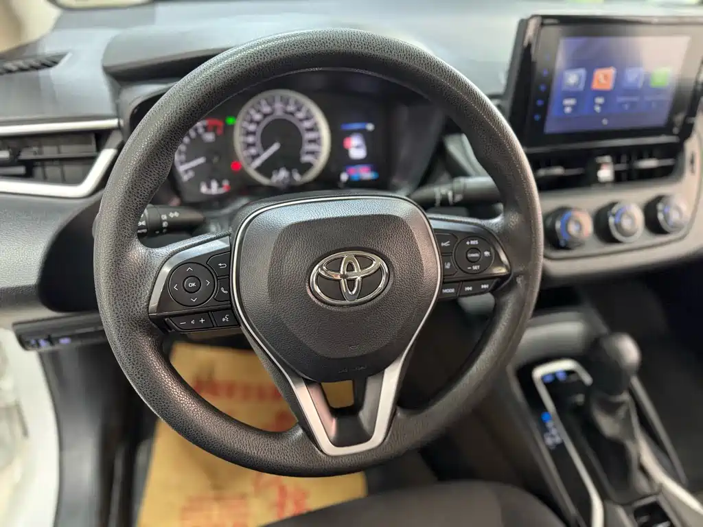 Toyota Corolla 2022 — фото 13