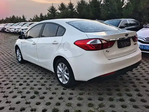 Kia K3 2017