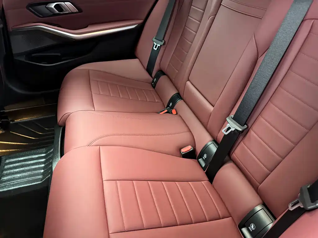 BMW 3 Series 2021 — фото 12