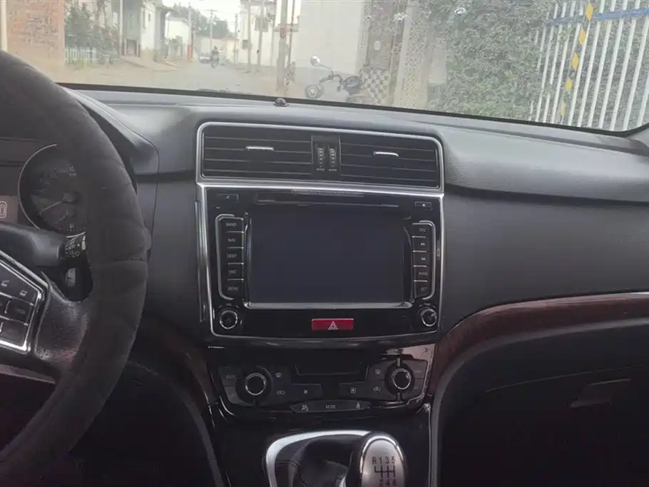 Haval H6 2015 — фото 13