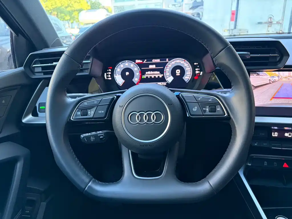 Audi A3 2023 — фото 14