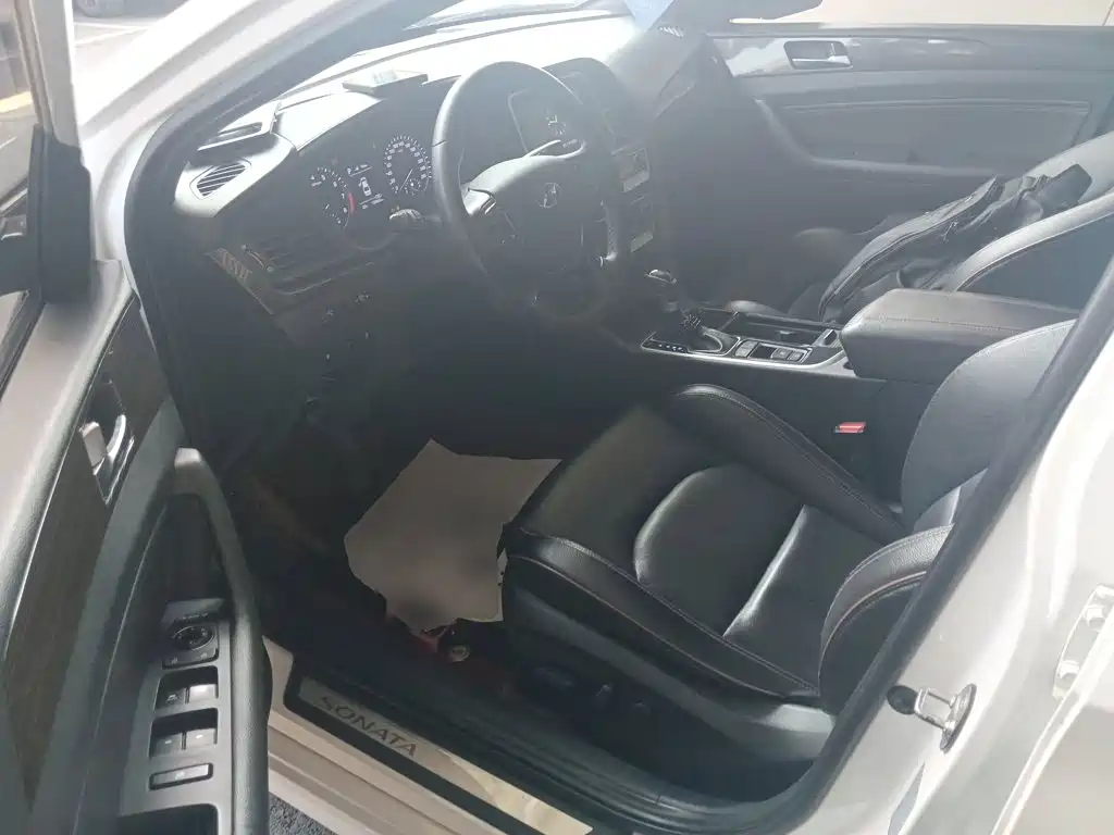 Hyundai Sonata 2019 — фото 12