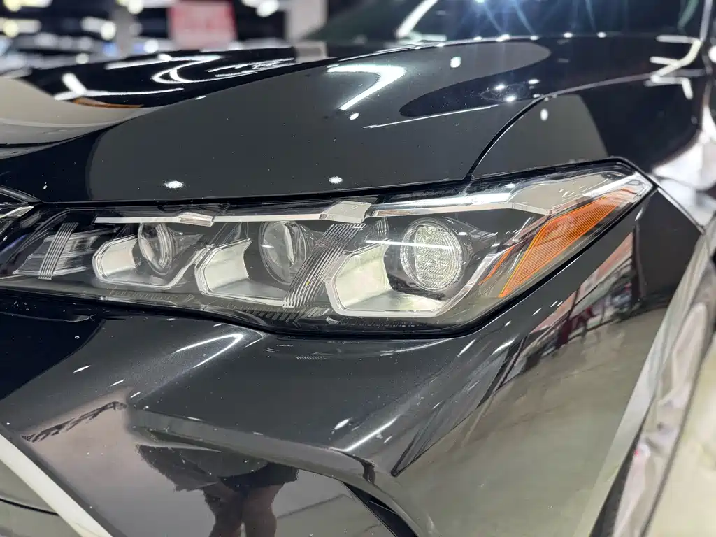Toyota Avalon 2021 — фото 24