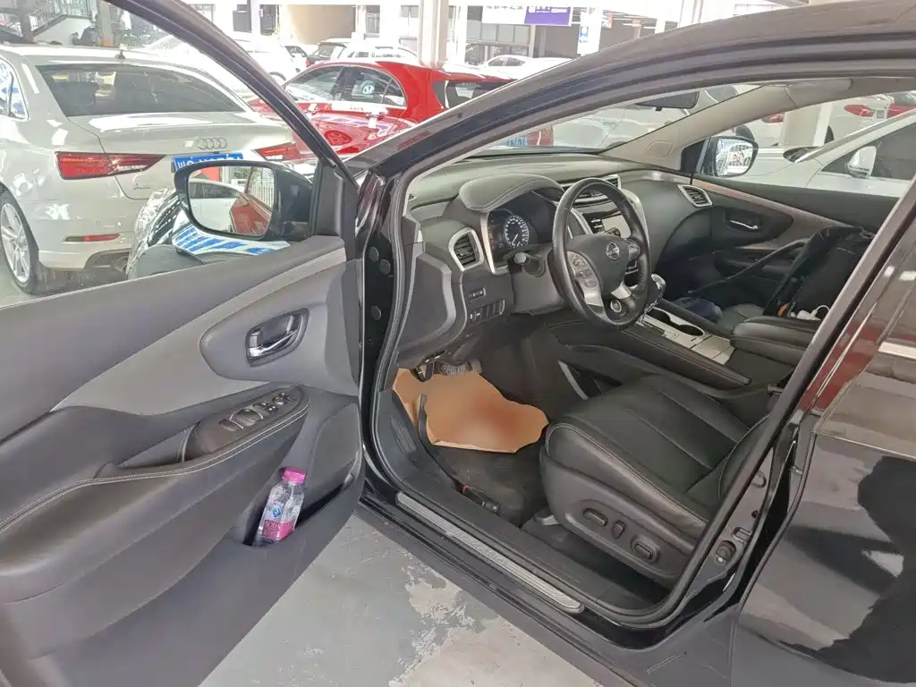 Nissan Murano 2018 — фото 12