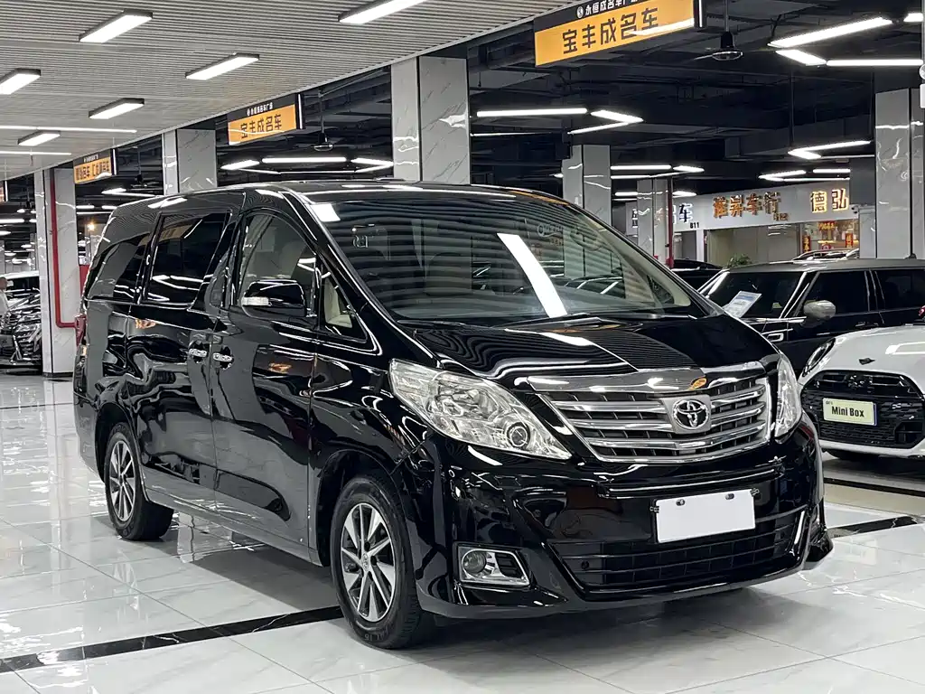 Toyota Alphard 2011 — фото 3