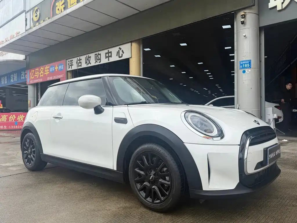 MINI Mini 2023