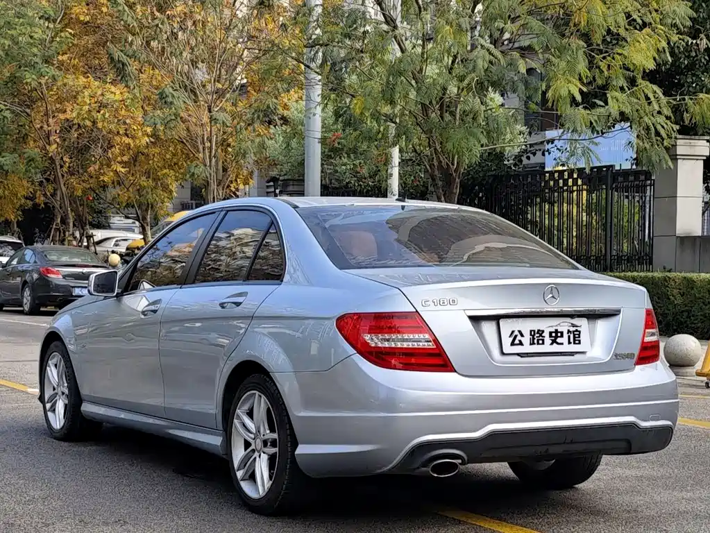 Mercedes-Benz C-Class 2014 — фото 3