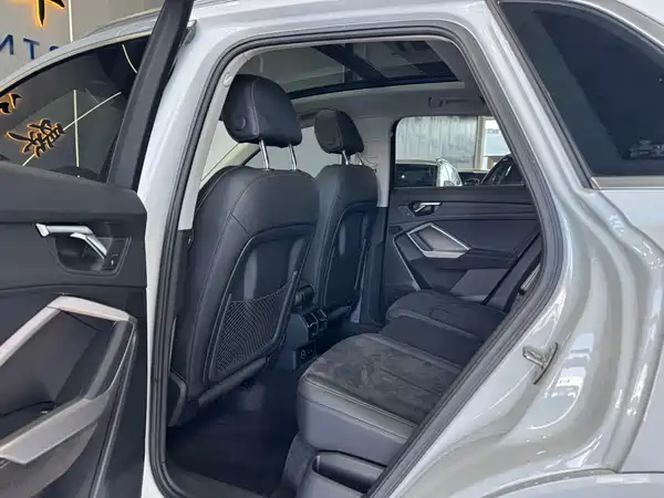 Audi Q3 2021