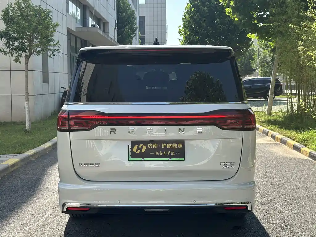 JAC Ruifeng RF8 PHEV 2025 — фото 28