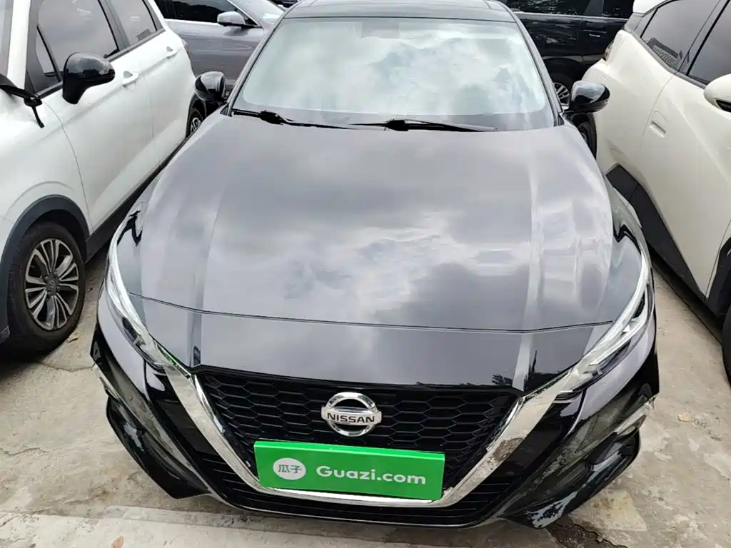 Nissan Teana 2022