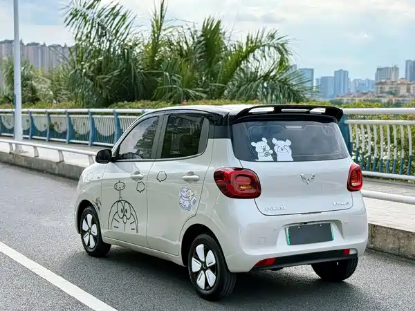 Wuling Hongguang MINIEV 2025