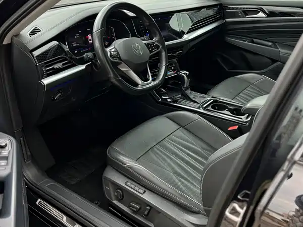 Volkswagen Passat 2022