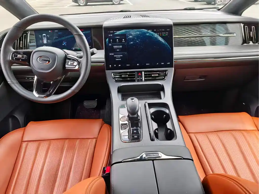 GAC Motor Trumpchi E9 2024 — фото 4