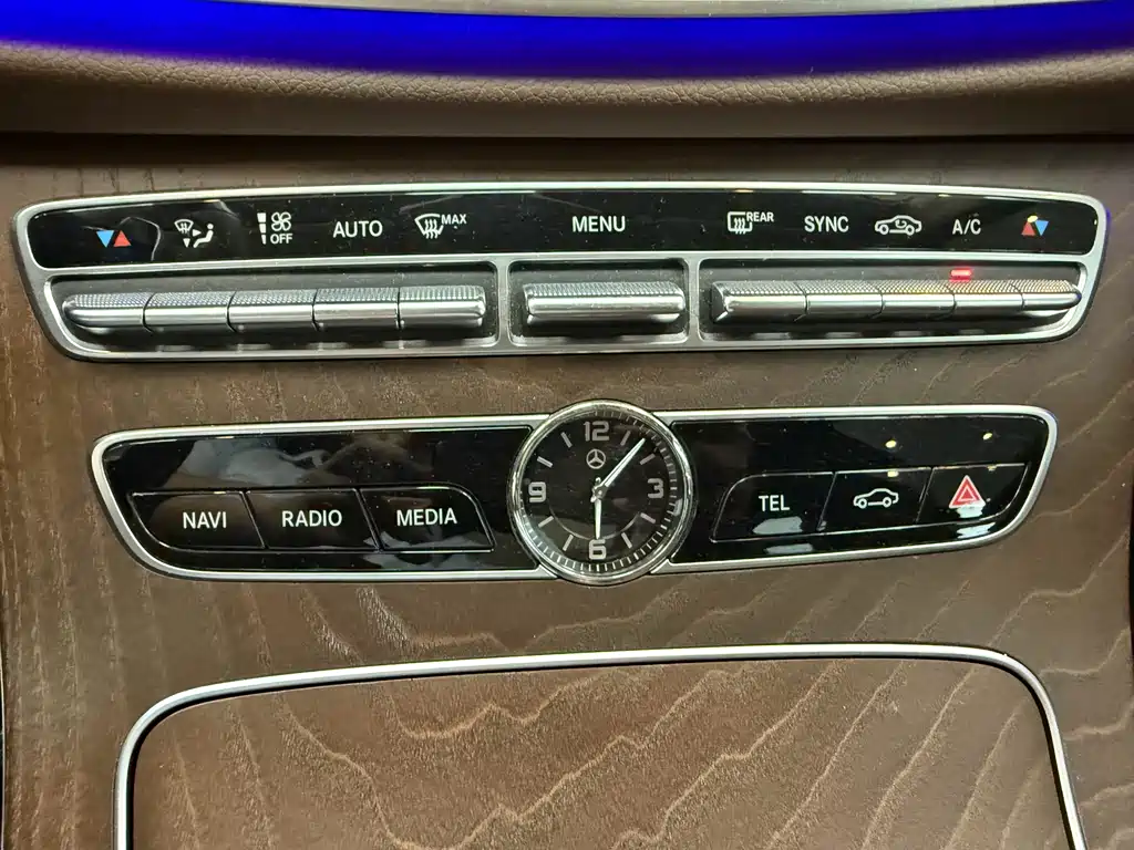Mercedes-Benz E-Class 2018 — фото 6