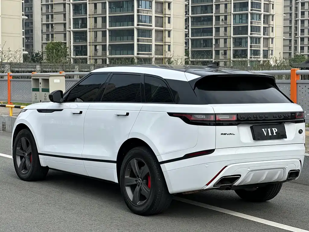 Land Rover Velar 2020 — фото 17
